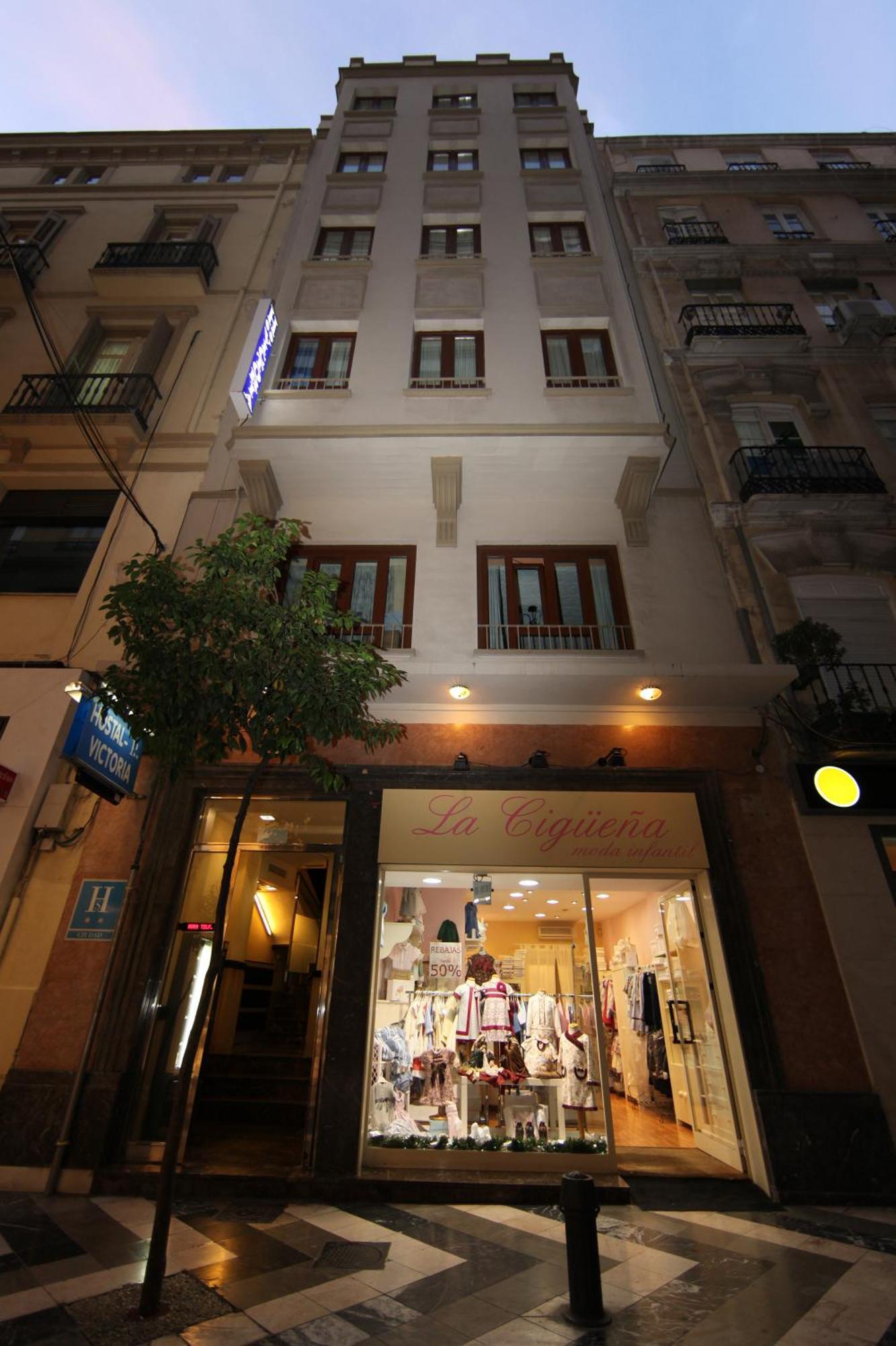 Hostal Victoria Malaga Exterior photo